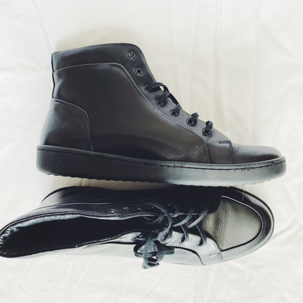 Kenneth Cole Black Leather High-Tops